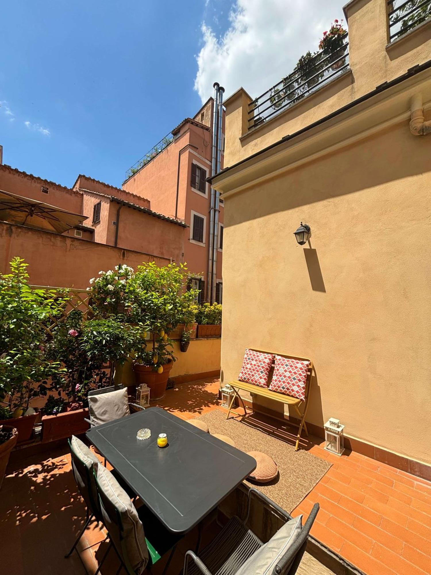 Bernini Stay, Next To Trevi Fountain 罗马 外观 照片